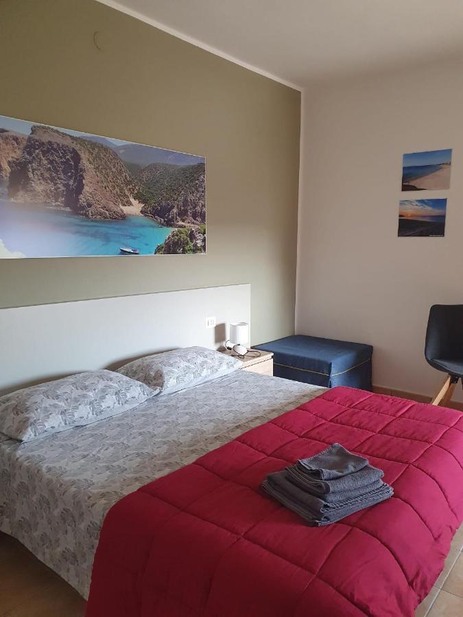 B&B Paolo E Daniela Карбония Екстериор снимка